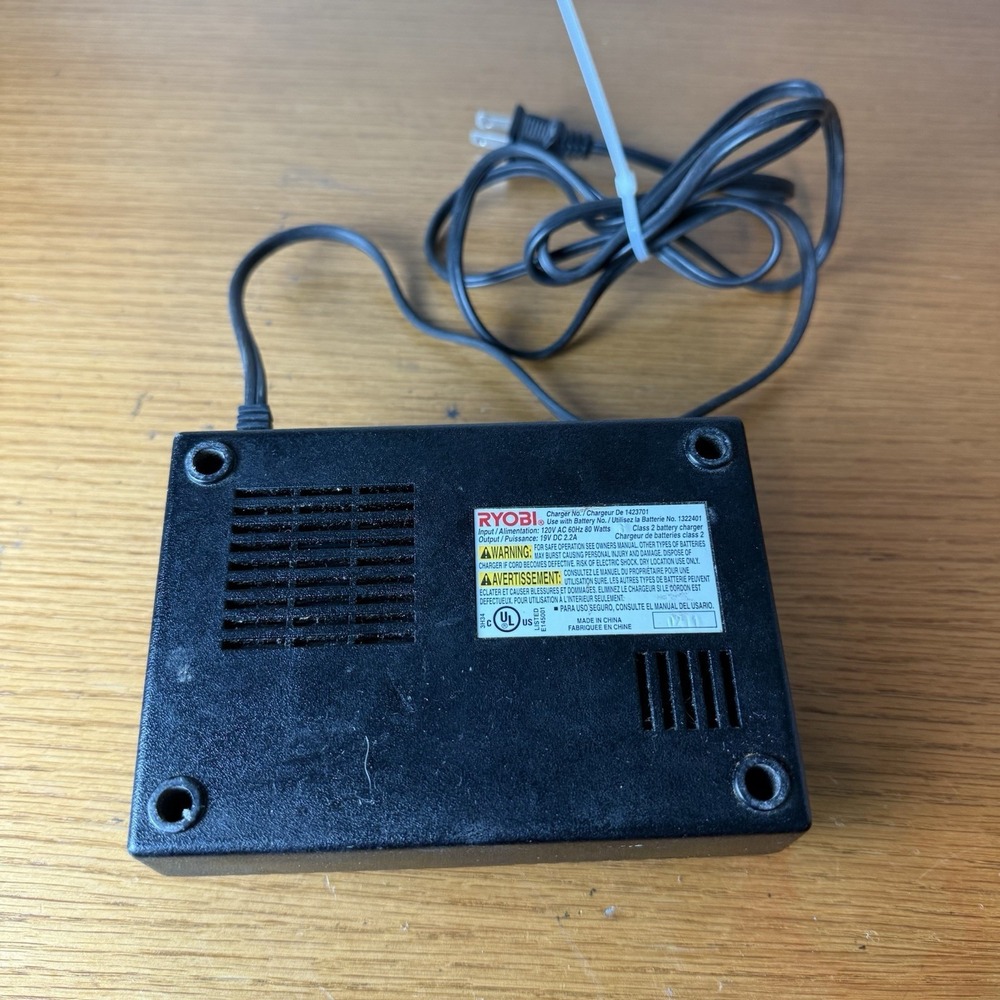 OEM Ryobi 18V 1423701 ChargePlus+ Battery Charger Only for 1322401 or 1323303 - Picture 4 of 5